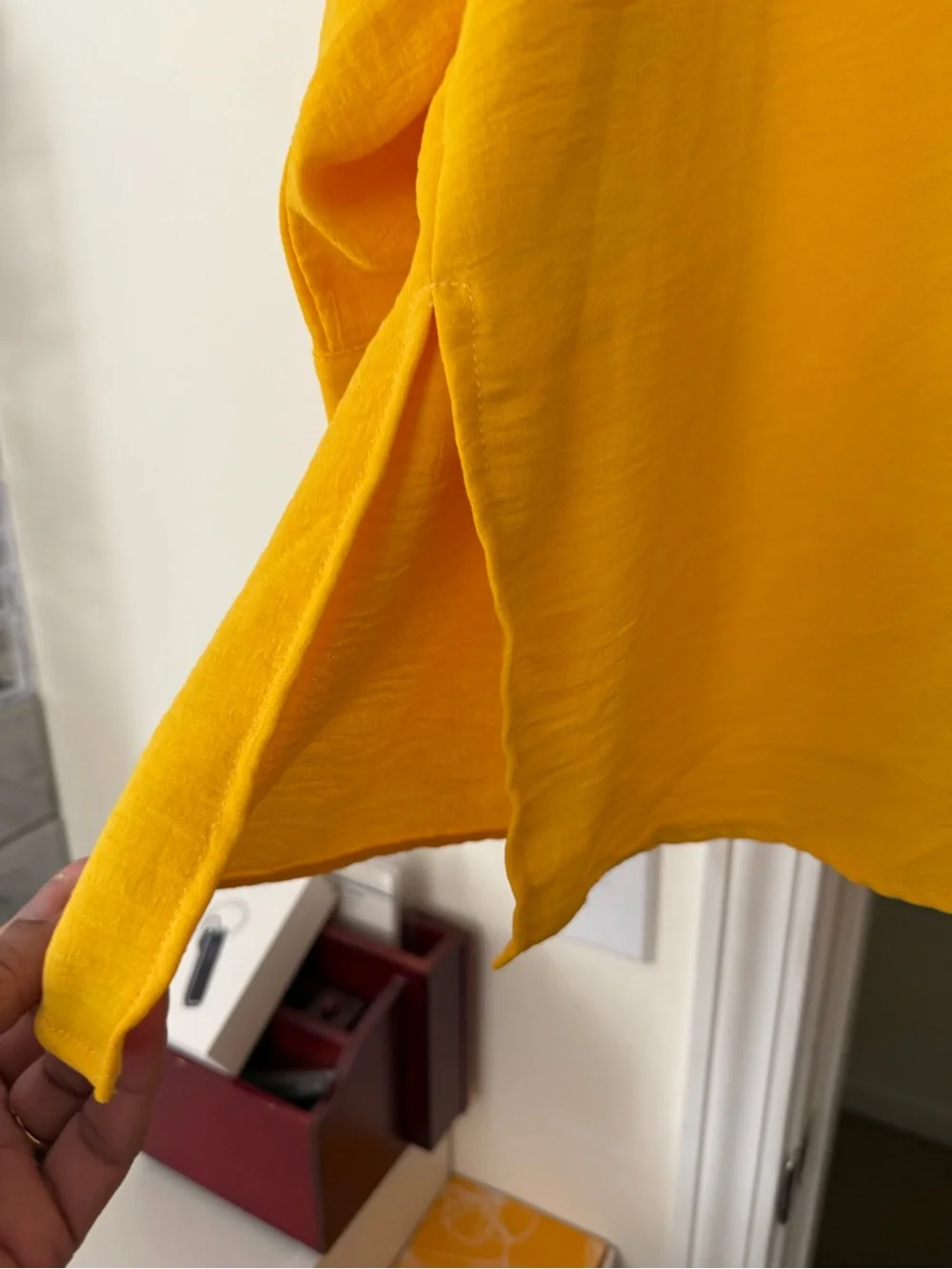 N/A vibrant yellow